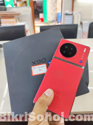 Vivo x 90